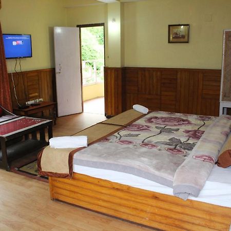 Norling Retreat Hotel Pelling Ngoại thất bức ảnh