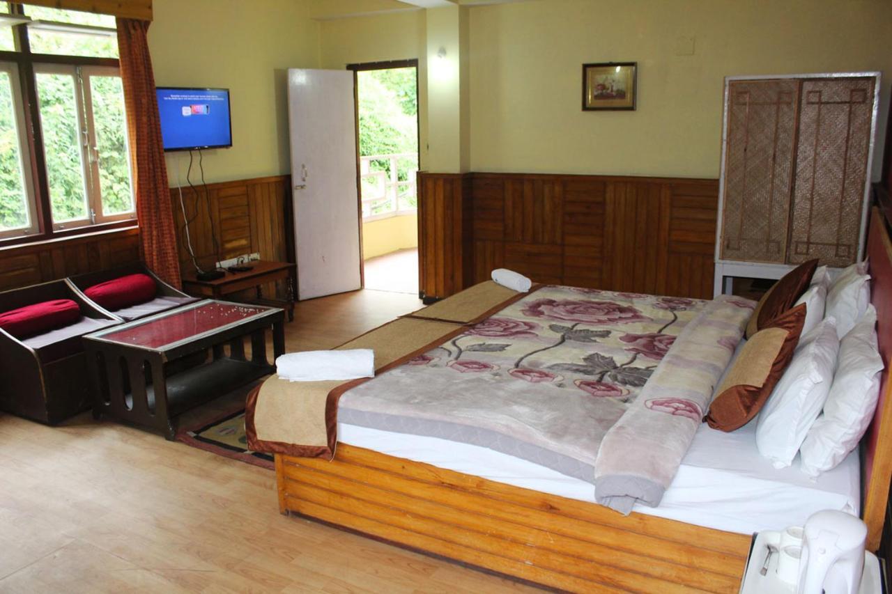 Norling Retreat Hotel Pelling Ngoại thất bức ảnh