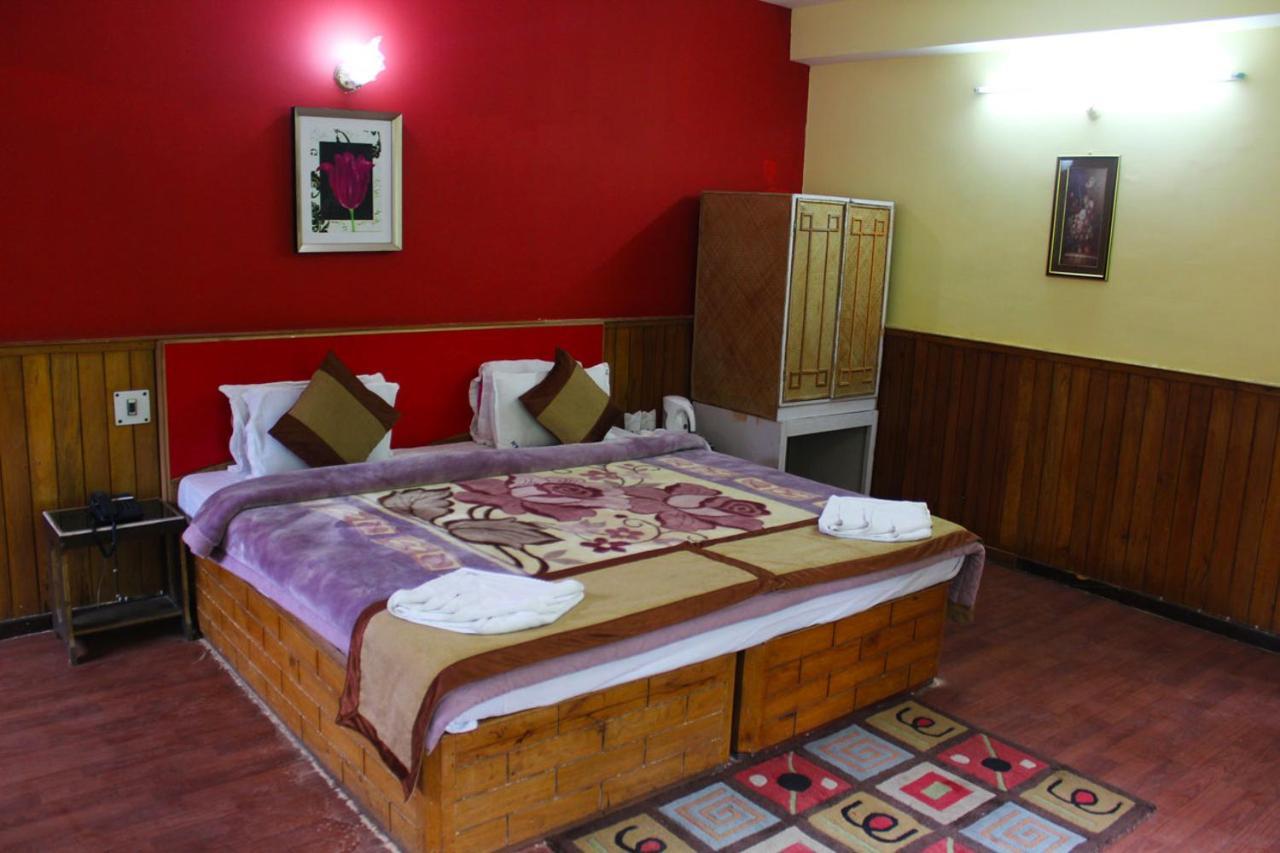 Norling Retreat Hotel Pelling Ngoại thất bức ảnh